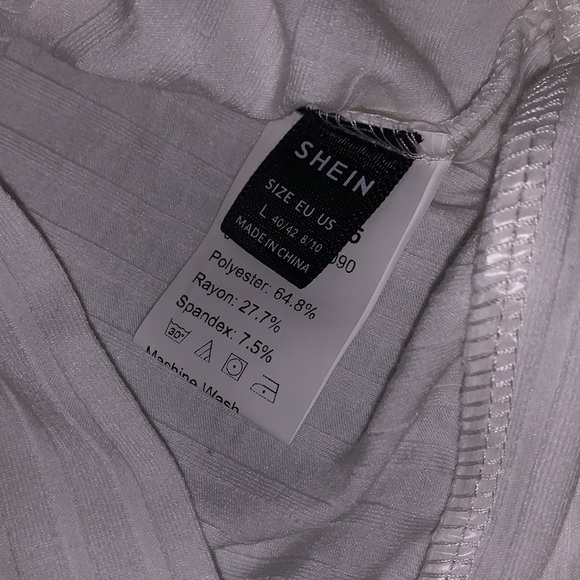 Crop top - Picture 2 of 2